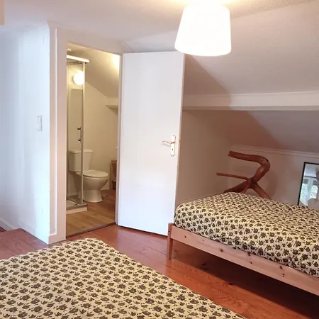Typical Duplex In Bairro Alto דירה