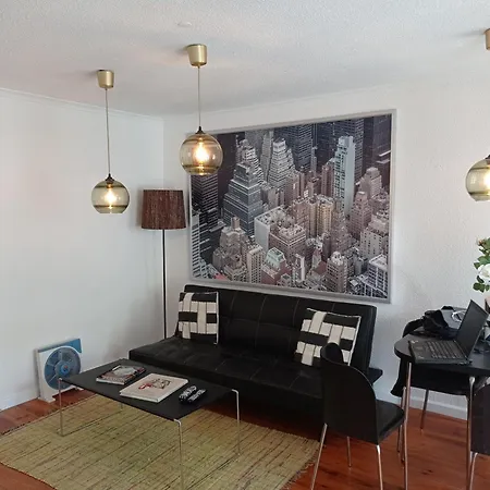 아파트 Typical Duplex In Bairro Alto
