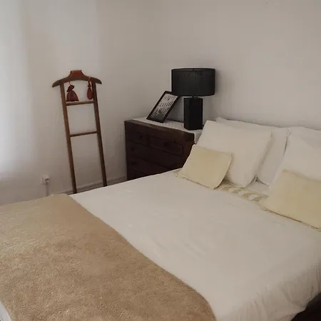 Typical Duplex In Bairro Alto 아파트 *